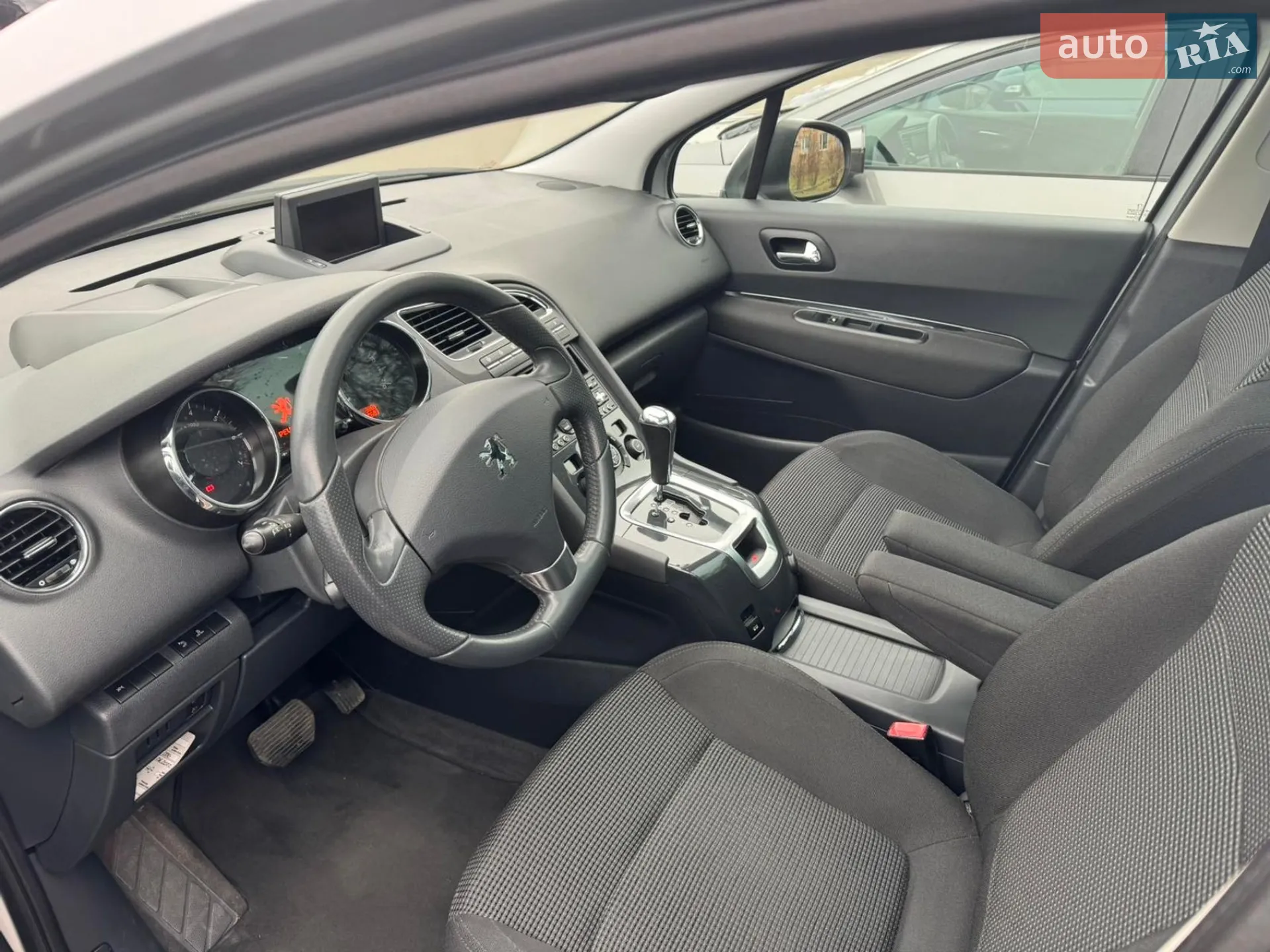 2010 Peugeot 5008 - мініатюра 4