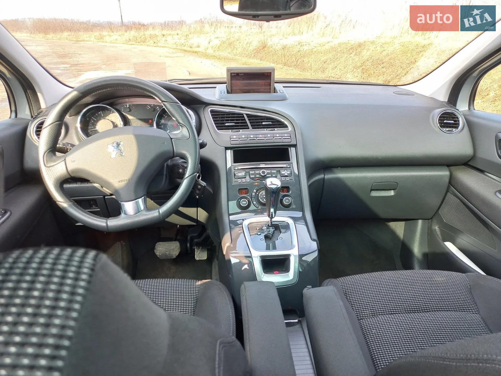 2010 Peugeot 5008 - мініатюра 8