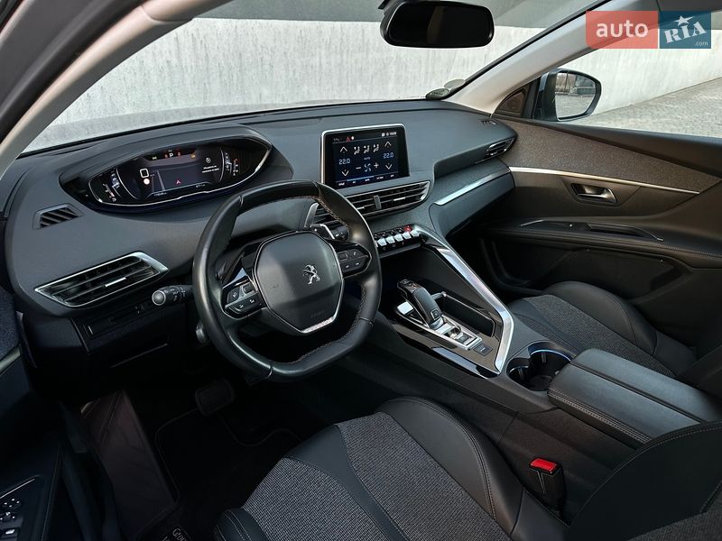 Внедорожник / Кроссовер Peugeot 5008 2020 в Тернополе