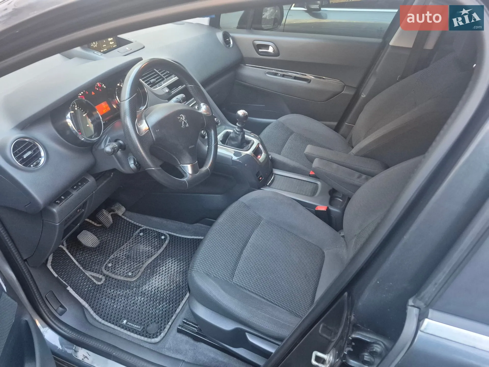 2016 Peugeot 5008 - мініатюра 21