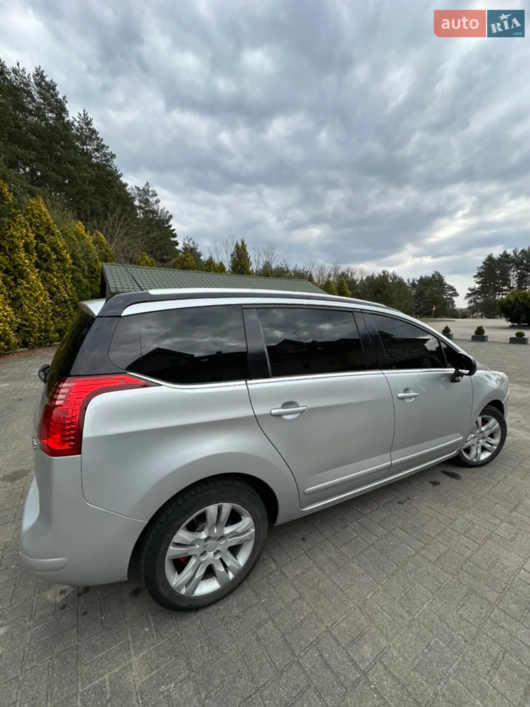 2010 Peugeot 5008 - мініатюра 14