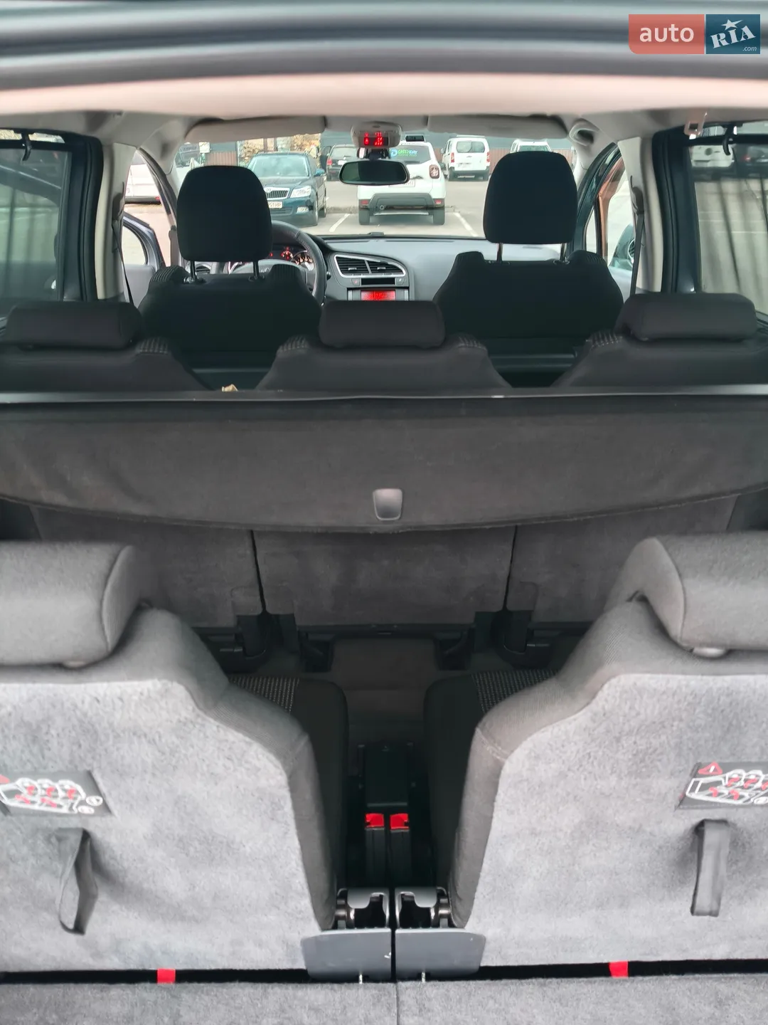 2011 Peugeot 5008 - мініатюра 11