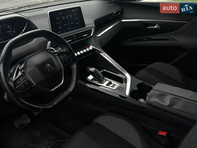Внедорожник / Кроссовер Peugeot 5008 2017 в Львове фото 33 Внедорожник / Кроссовер Peugeot 5008 2017 в Львове