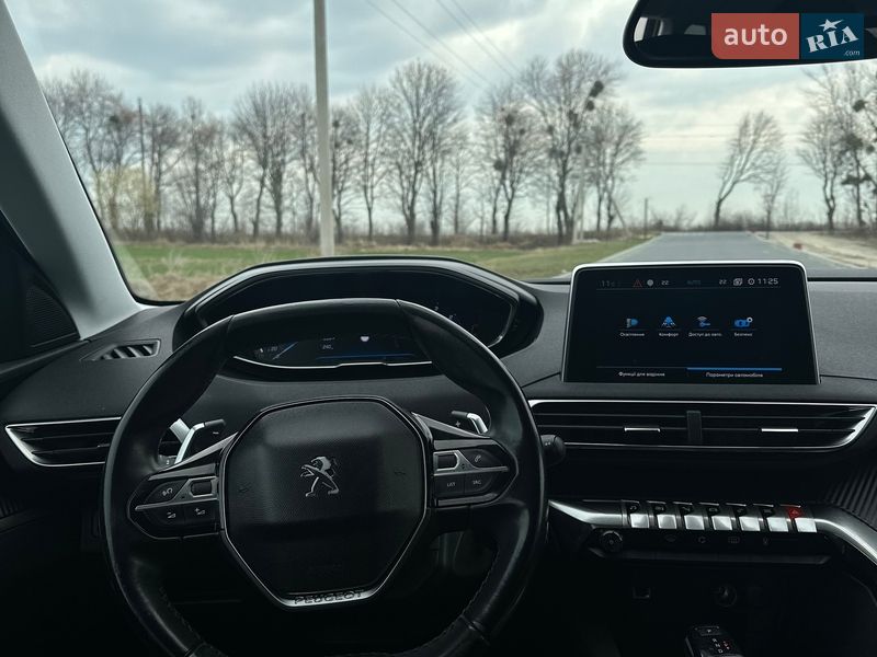 Внедорожник / Кроссовер Peugeot 5008 2017 в Львове фото 58 Внедорожник / Кроссовер Peugeot 5008 2017 в Львове