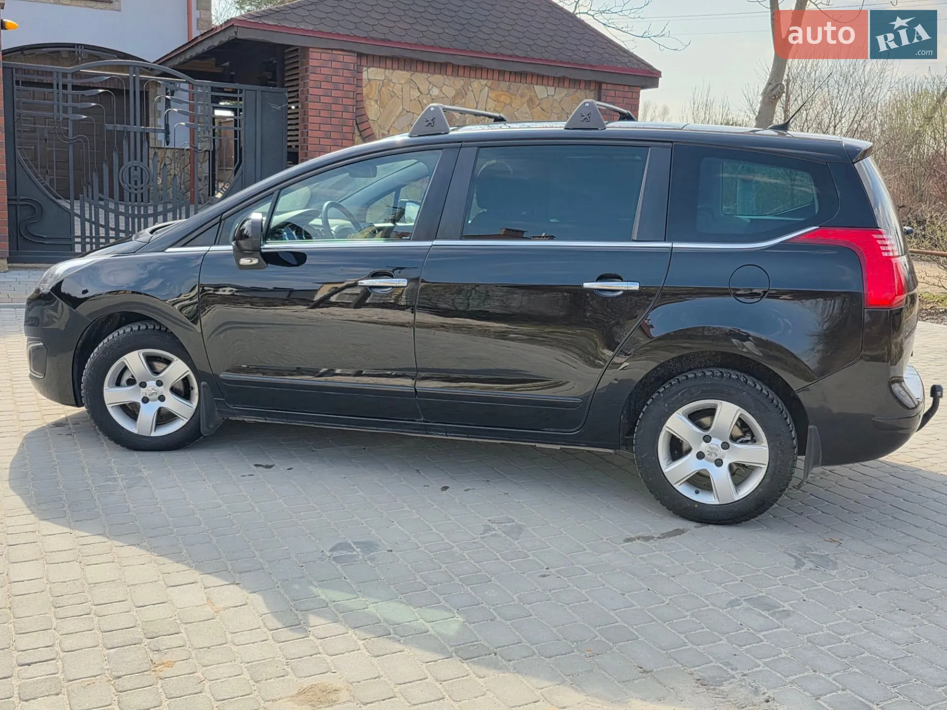 2014 Peugeot 5008 - фото 1