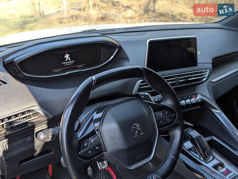 Позашляховик / Кросовер Peugeot 5008 2018 в Славуті