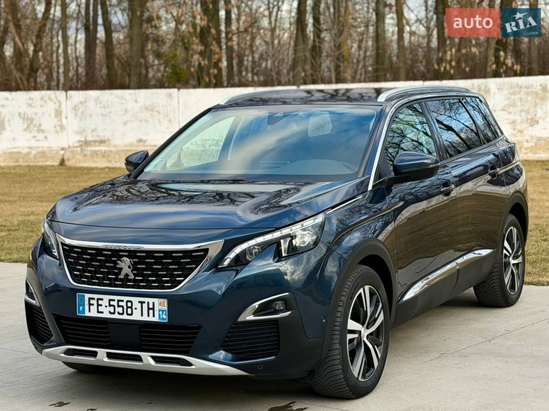 Внедорожник / Кроссовер Peugeot 5008 2019 в Луцке