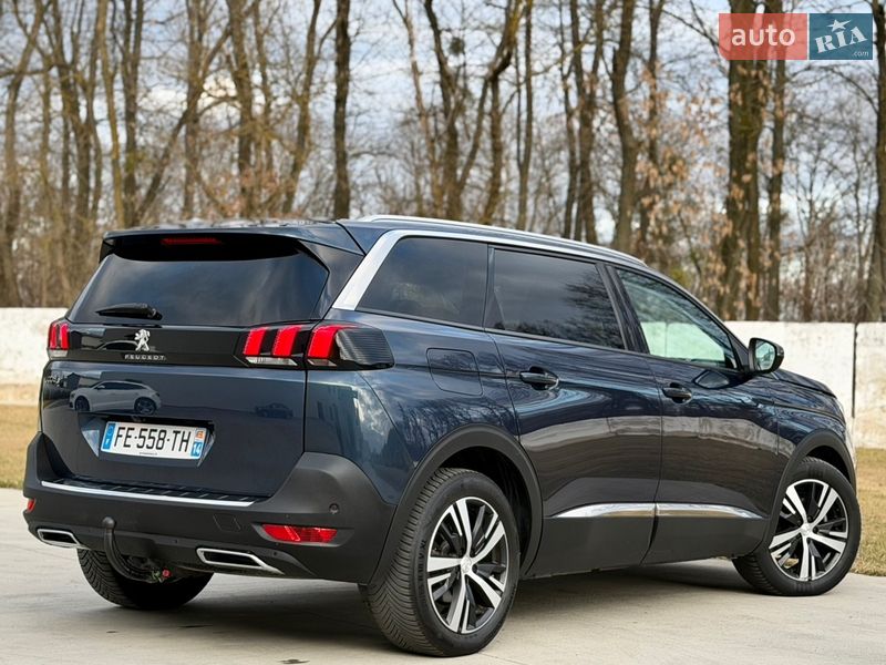 Внедорожник / Кроссовер Peugeot 5008 2019 в Луцке