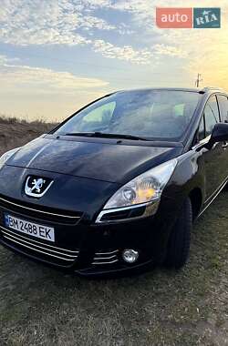 Микровэн Peugeot 5008 2011 в Сумах