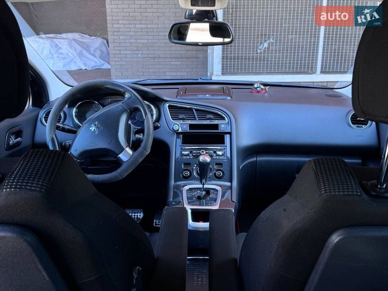 Микровэн Peugeot 5008 2010 в Луцке