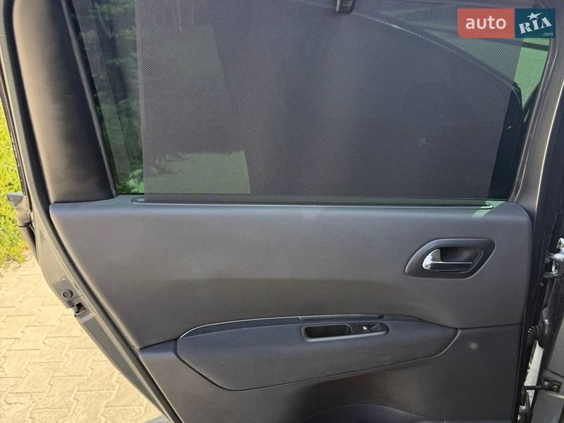 Мікровен Peugeot 5008 2013 в Павлограді