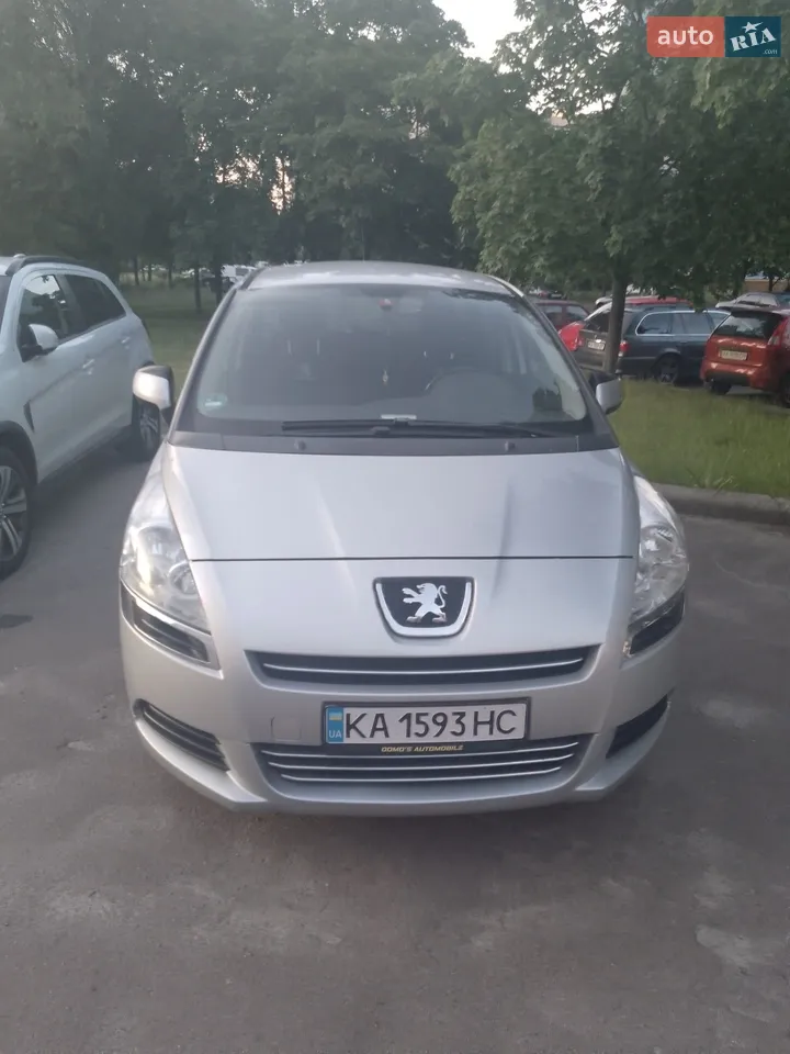 2011 Peugeot 5008 - мініатюра 13