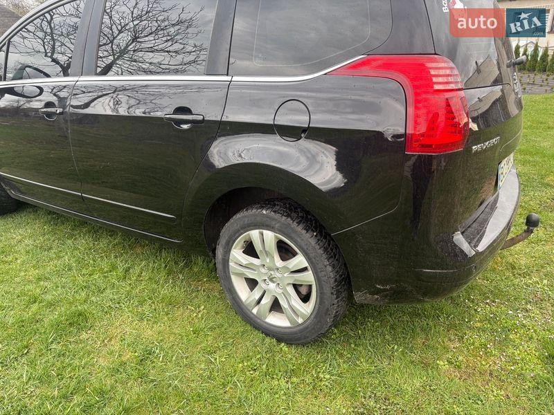 Микровэн Peugeot 5008 2010 в Рава-Русской