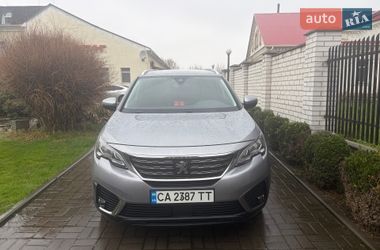 Внедорожник / Кроссовер Peugeot 5008 2018 в Смеле