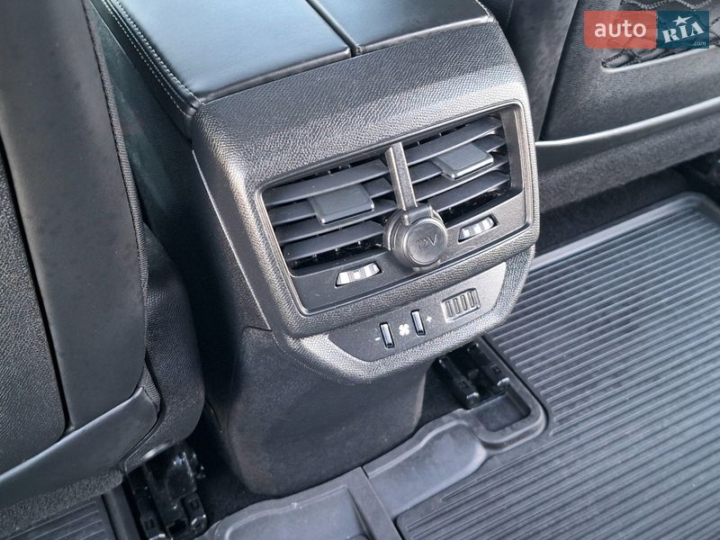 Внедорожник / Кроссовер Peugeot 5008 2017 в Львове фото 17 Внедорожник / Кроссовер Peugeot 5008 2017 в Львове