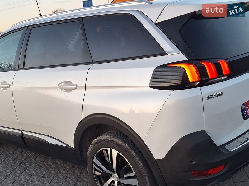 Внедорожник / Кроссовер Peugeot 5008 2017 в Львове фото 27 Внедорожник / Кроссовер Peugeot 5008 2017 в Львове