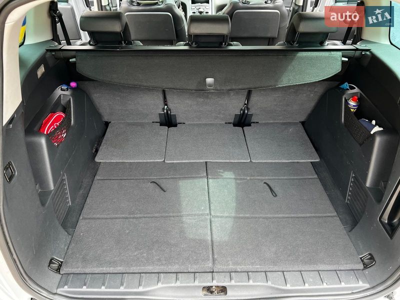 Микровэн Peugeot 5008 2012 в Ивано-Франковске фото 18 Микровэн Peugeot 5008 2012 в Ивано-Франковске