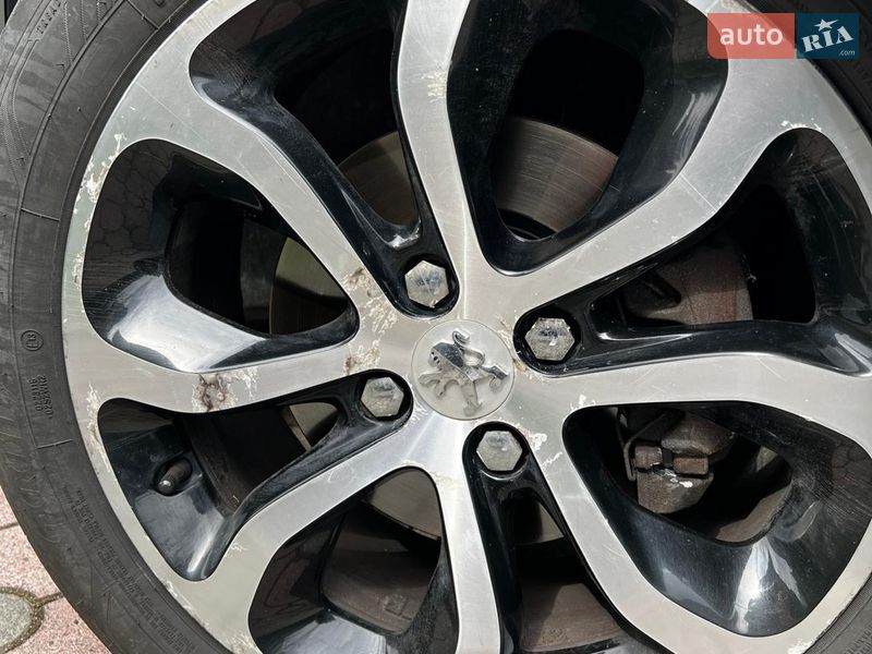 Микровэн Peugeot 5008 2012 в Ивано-Франковске фото 23 Микровэн Peugeot 5008 2012 в Ивано-Франковске