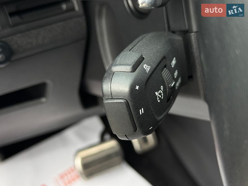 Внедорожник / Кроссовер Peugeot 5008 2022 в Львове