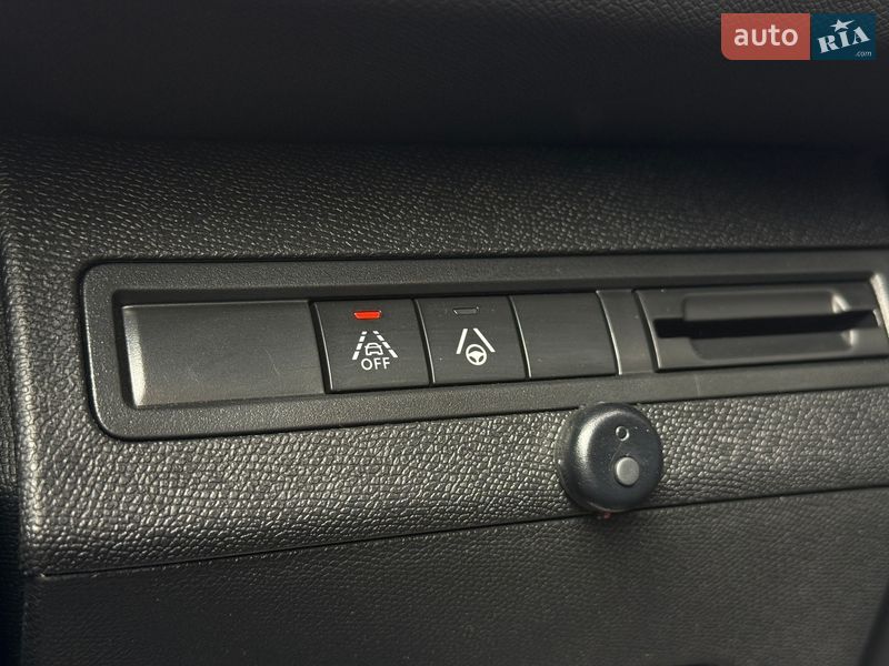 Внедорожник / Кроссовер Peugeot 5008 2022 в Львове