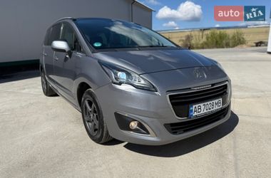 Микровэн Peugeot 5008 2015 в Виннице