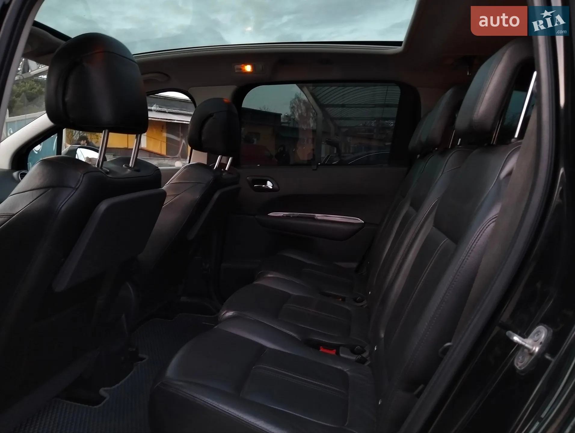 2010 Peugeot 5008 - мініатюра 30