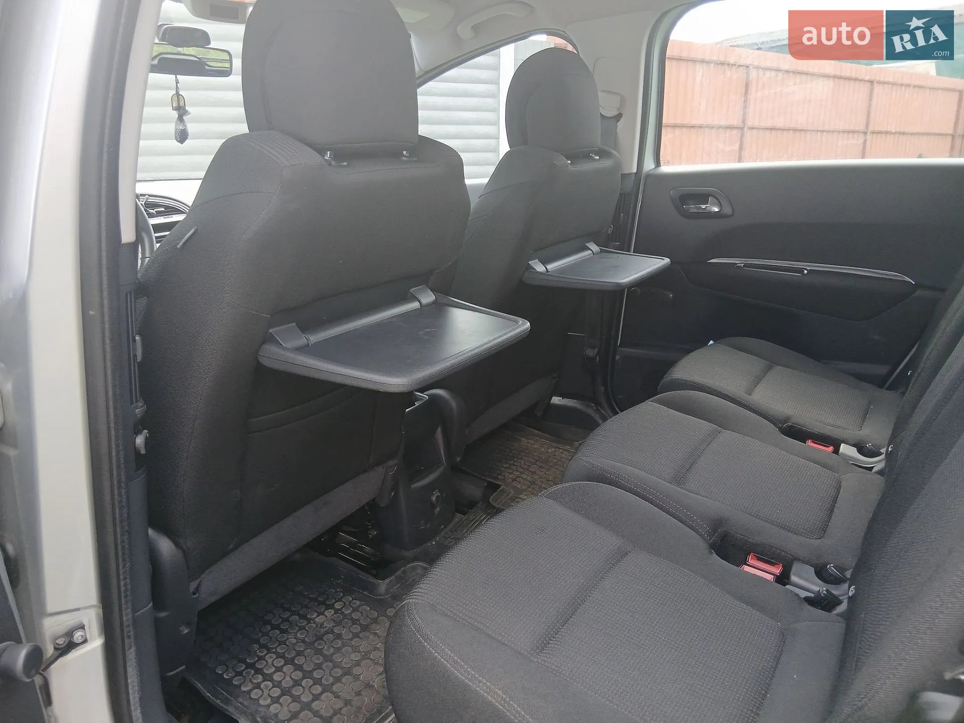 2010 Peugeot 5008 - мініатюра 14