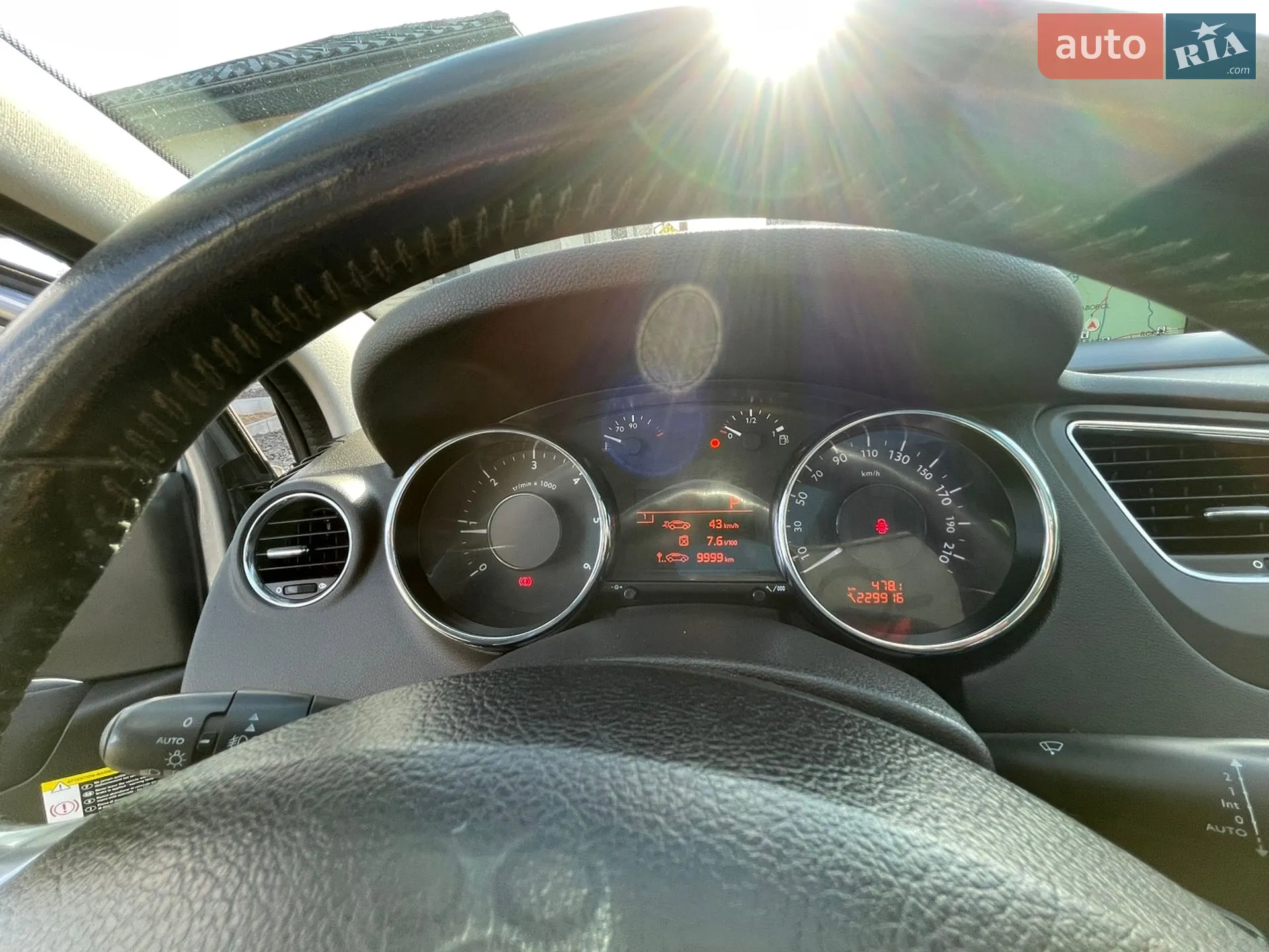 2015 Peugeot 5008 - мініатюра 24