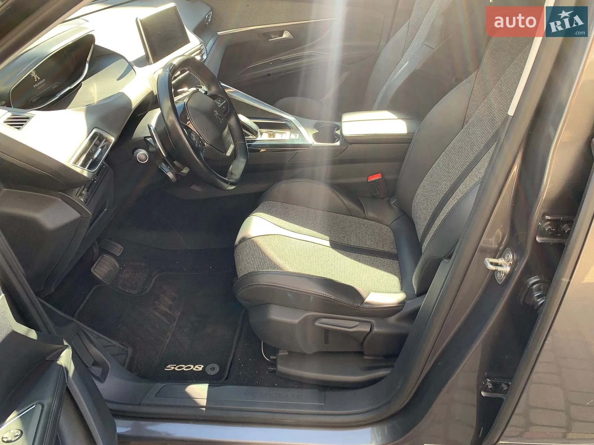 2019 Peugeot 5008 - мініатюра 16