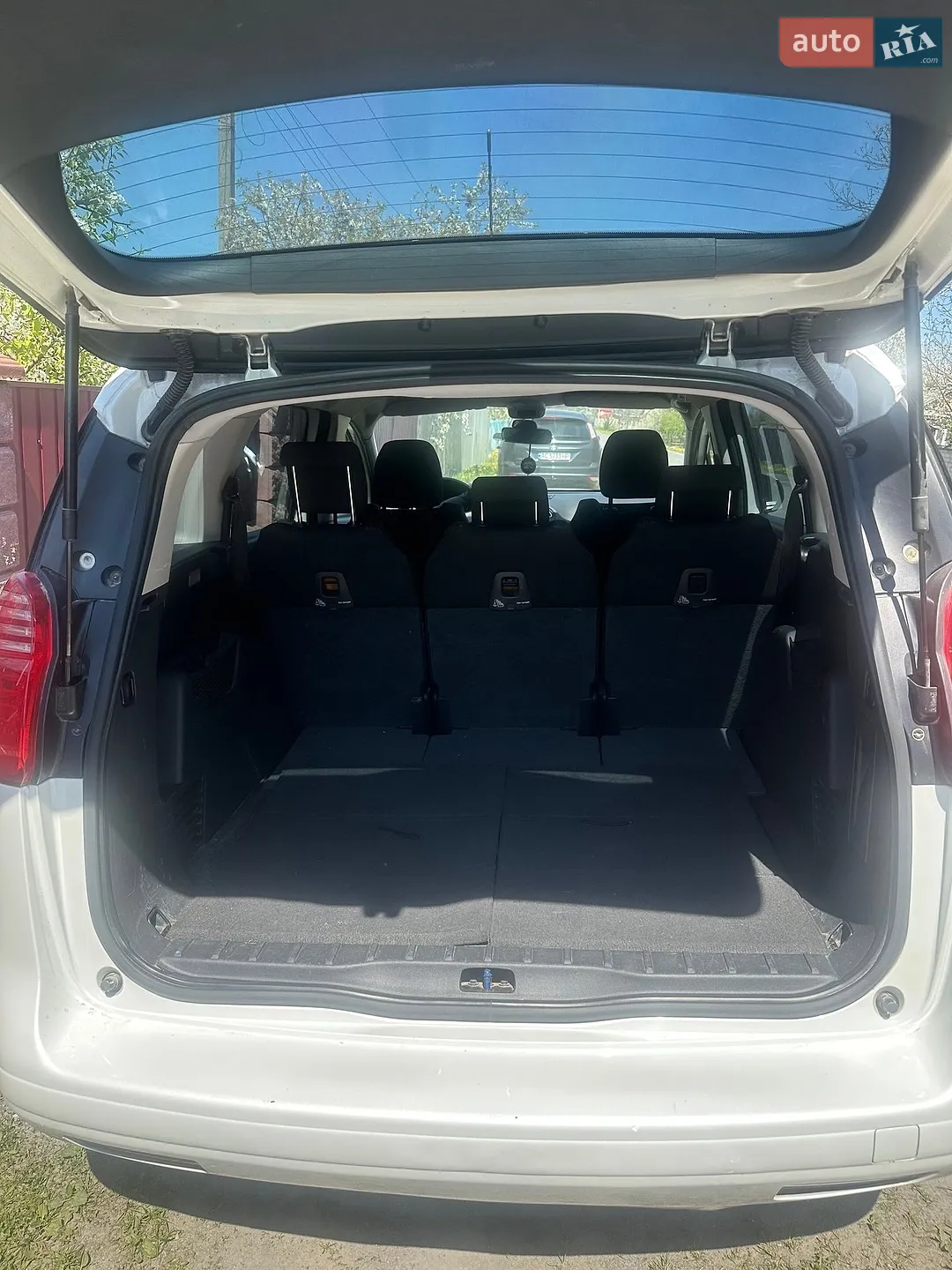 2011 Peugeot 5008 - мініатюра 7