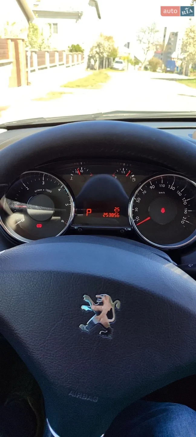 2013 Peugeot 5008 - мініатюра 4