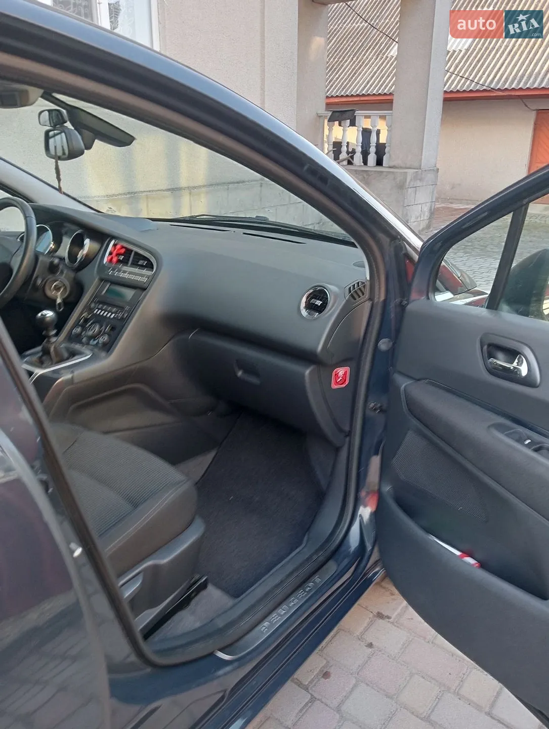 2011 Peugeot 5008 - мініатюра 9