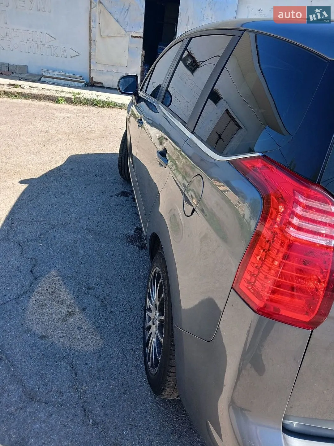 2011 Peugeot 5008 - мініатюра 5