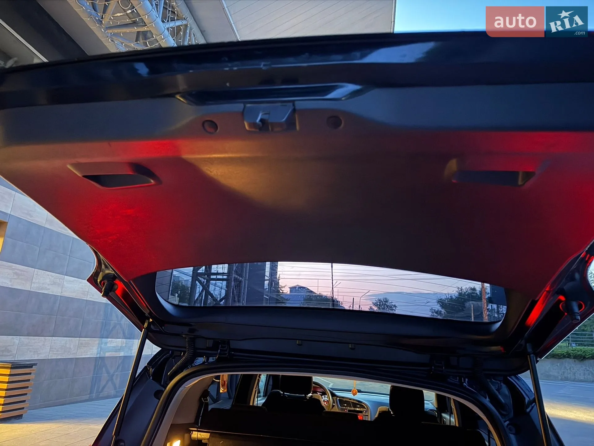 2010 Peugeot 5008 - мініатюра 43