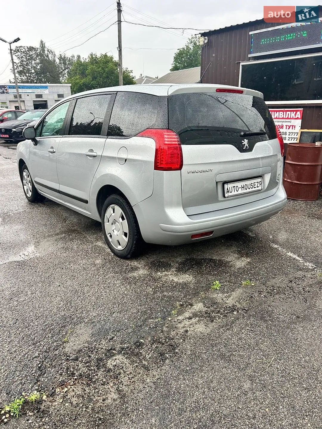 2010 Peugeot 5008 - мініатюра 6