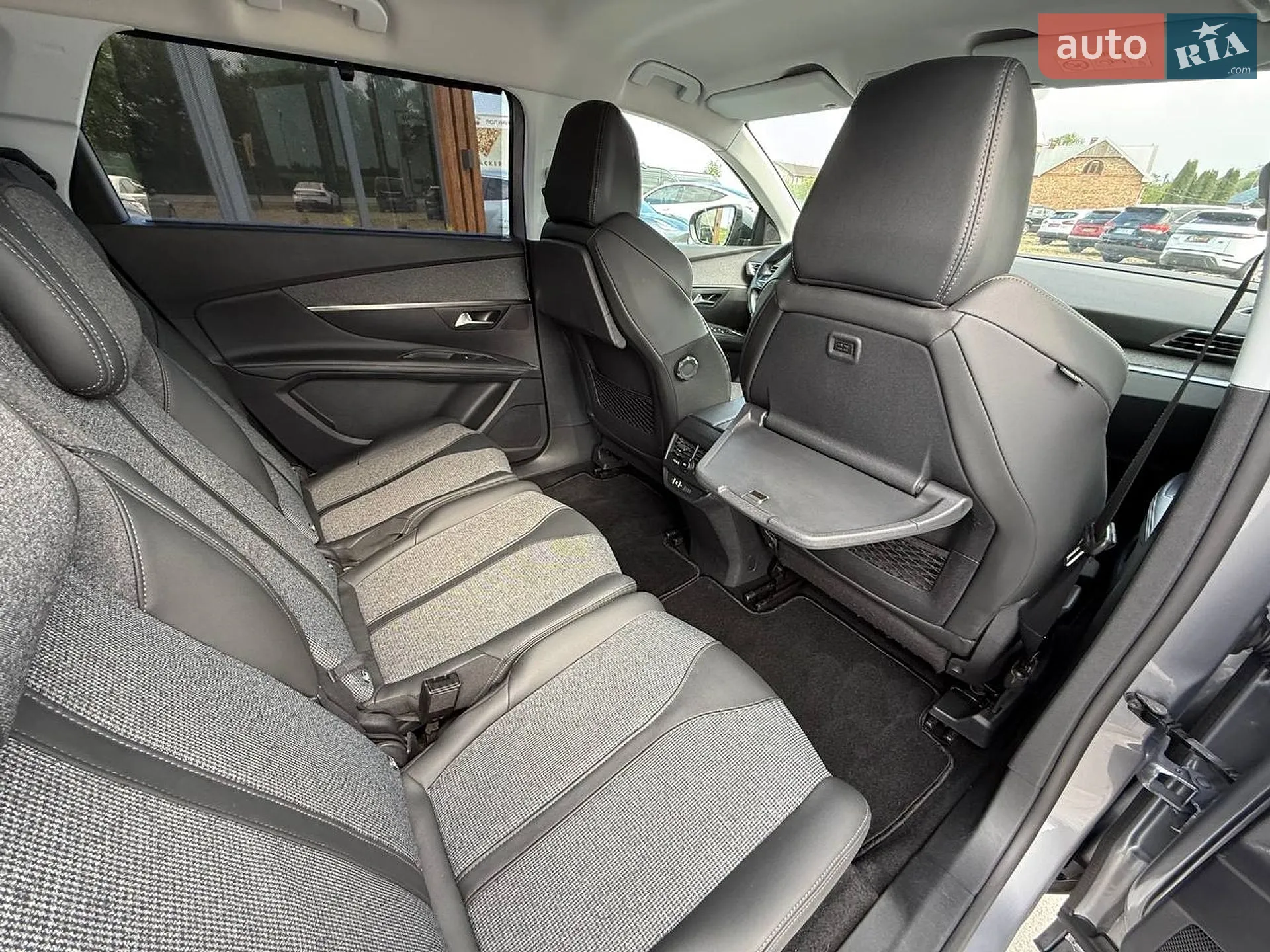 2020 Peugeot 5008 - мініатюра 26