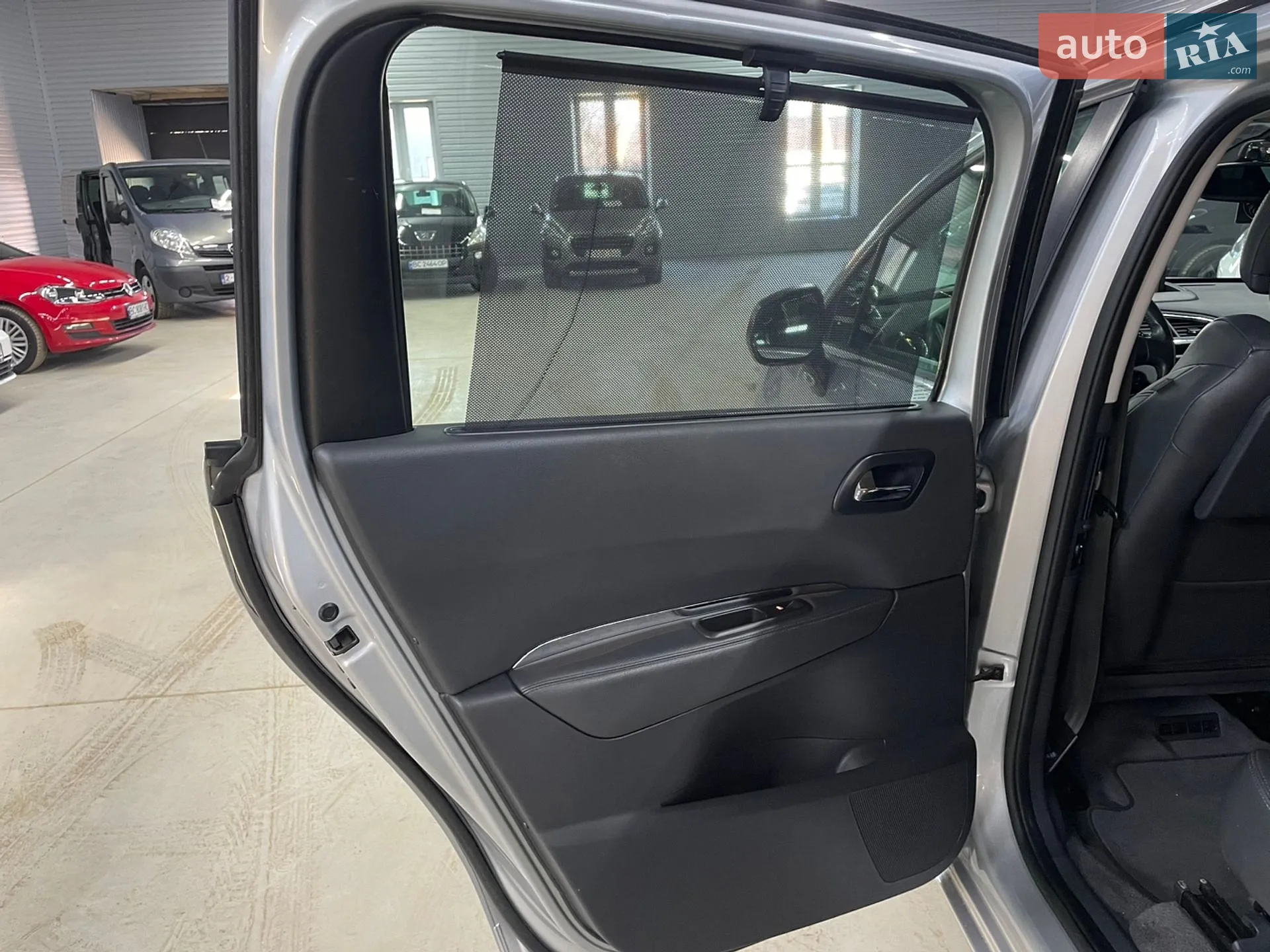 2015 Peugeot 5008 - мініатюра 24