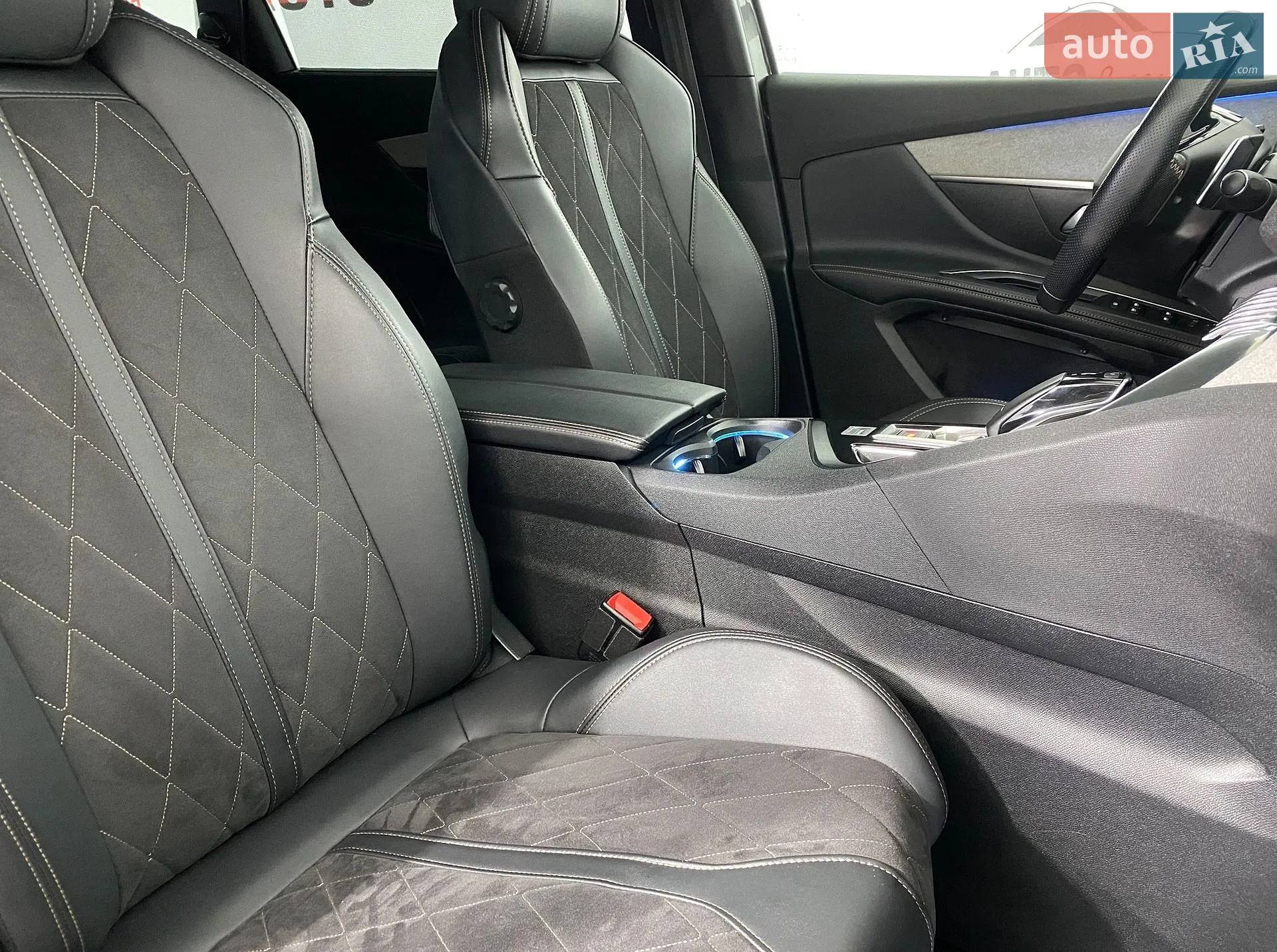 2019 Peugeot 5008 - мініатюра 11