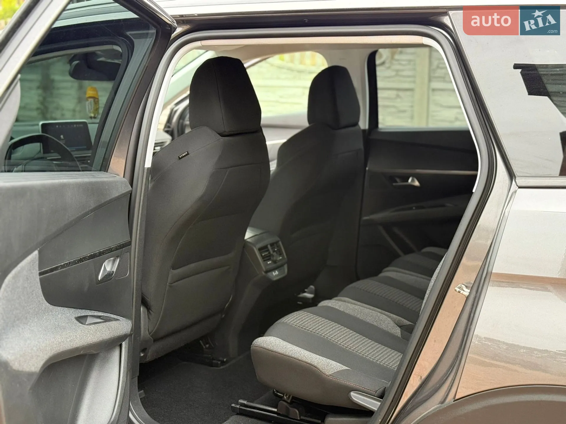 2017 Peugeot 5008 - мініатюра 31
