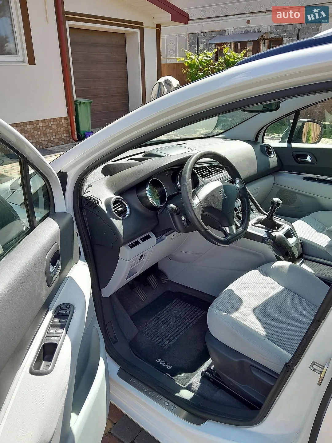 2013 Peugeot 5008 - мініатюра 9