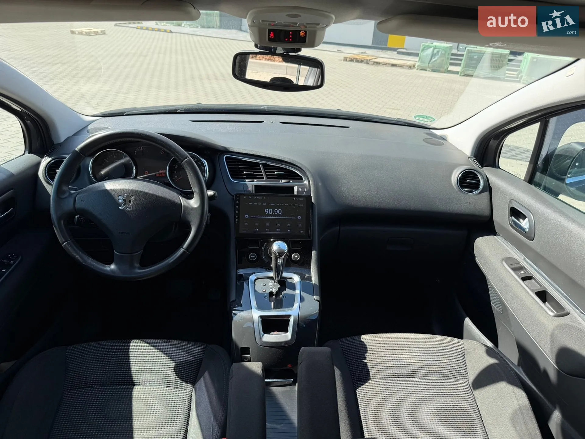 2010 Peugeot 5008 - мініатюра 18