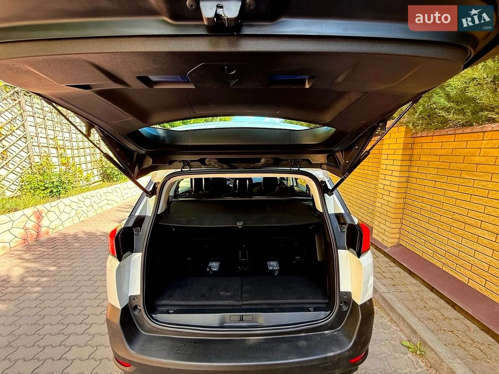 2019 Peugeot 5008 - мініатюра 38