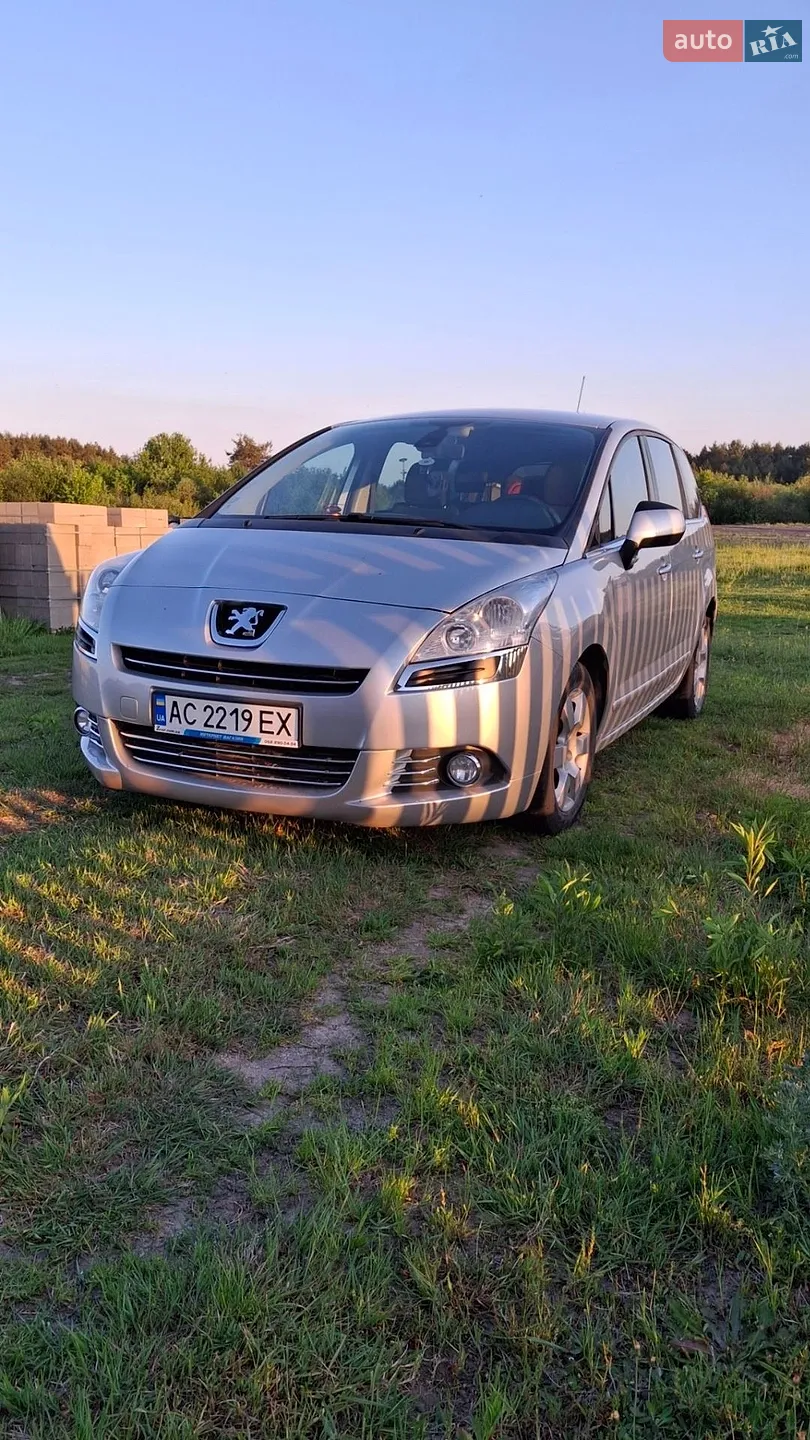 2010 Peugeot 5008 - мініатюра 18