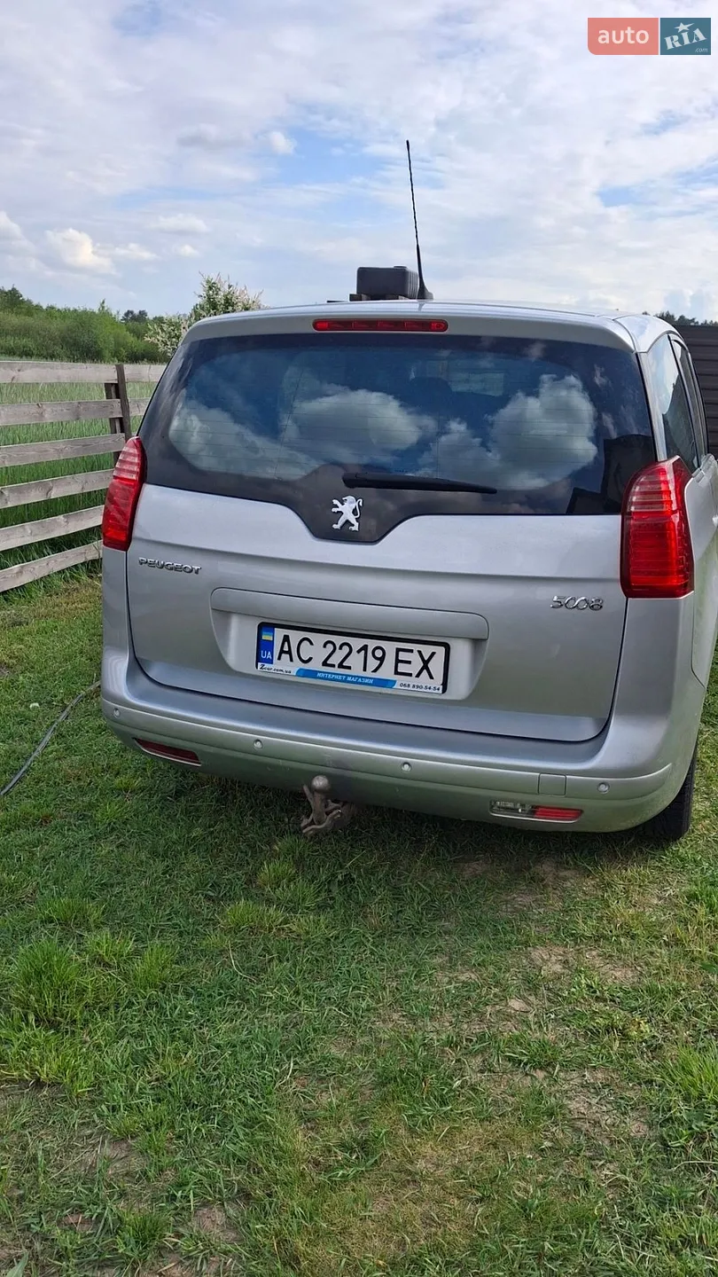 2010 Peugeot 5008 - мініатюра 23