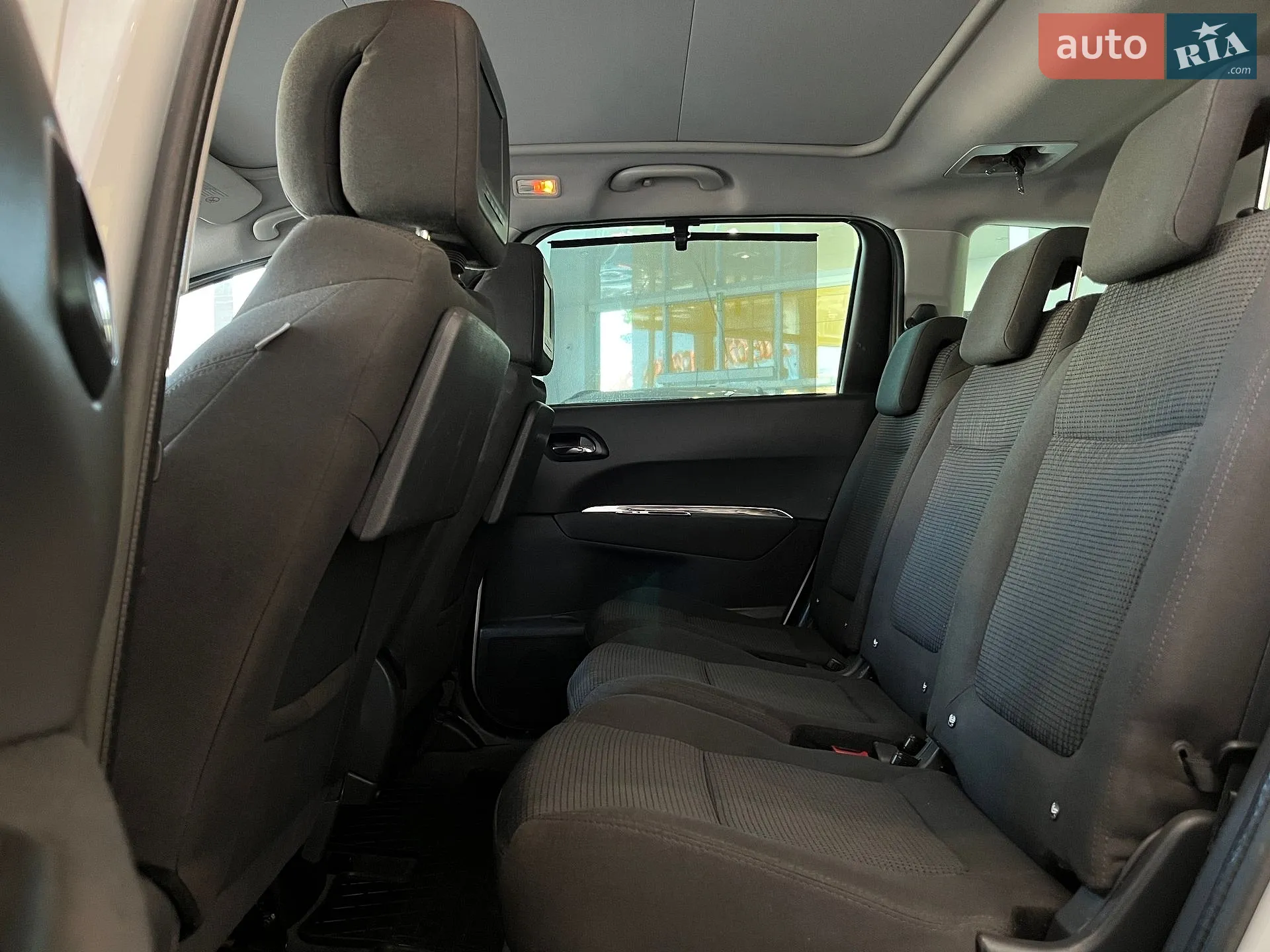2012 Peugeot 5008 - мініатюра 27
