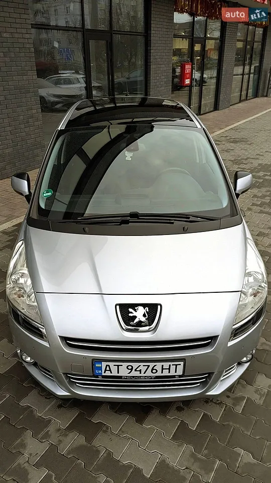 2010 Peugeot 5008 - мініатюра 16