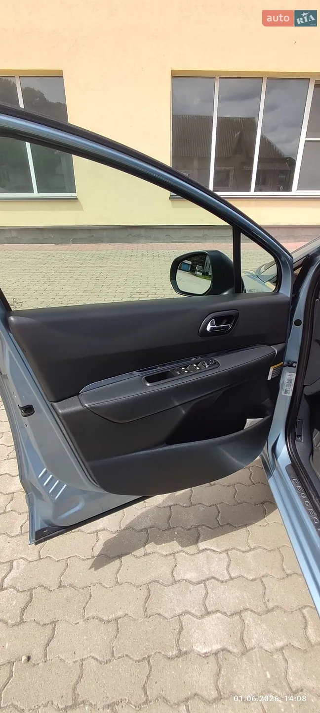 2010 Peugeot 5008 - мініатюра 20