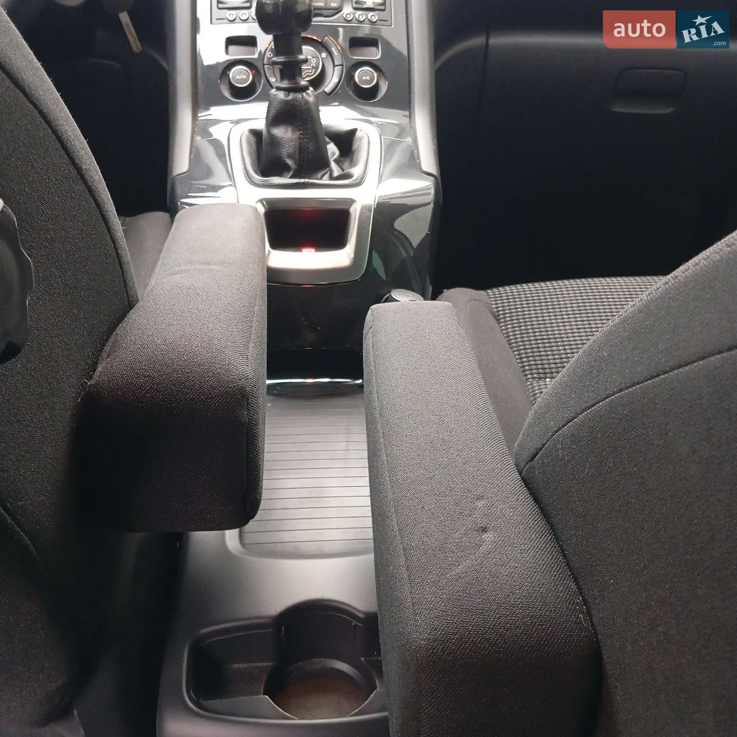 2012 Peugeot 5008 - мініатюра 27