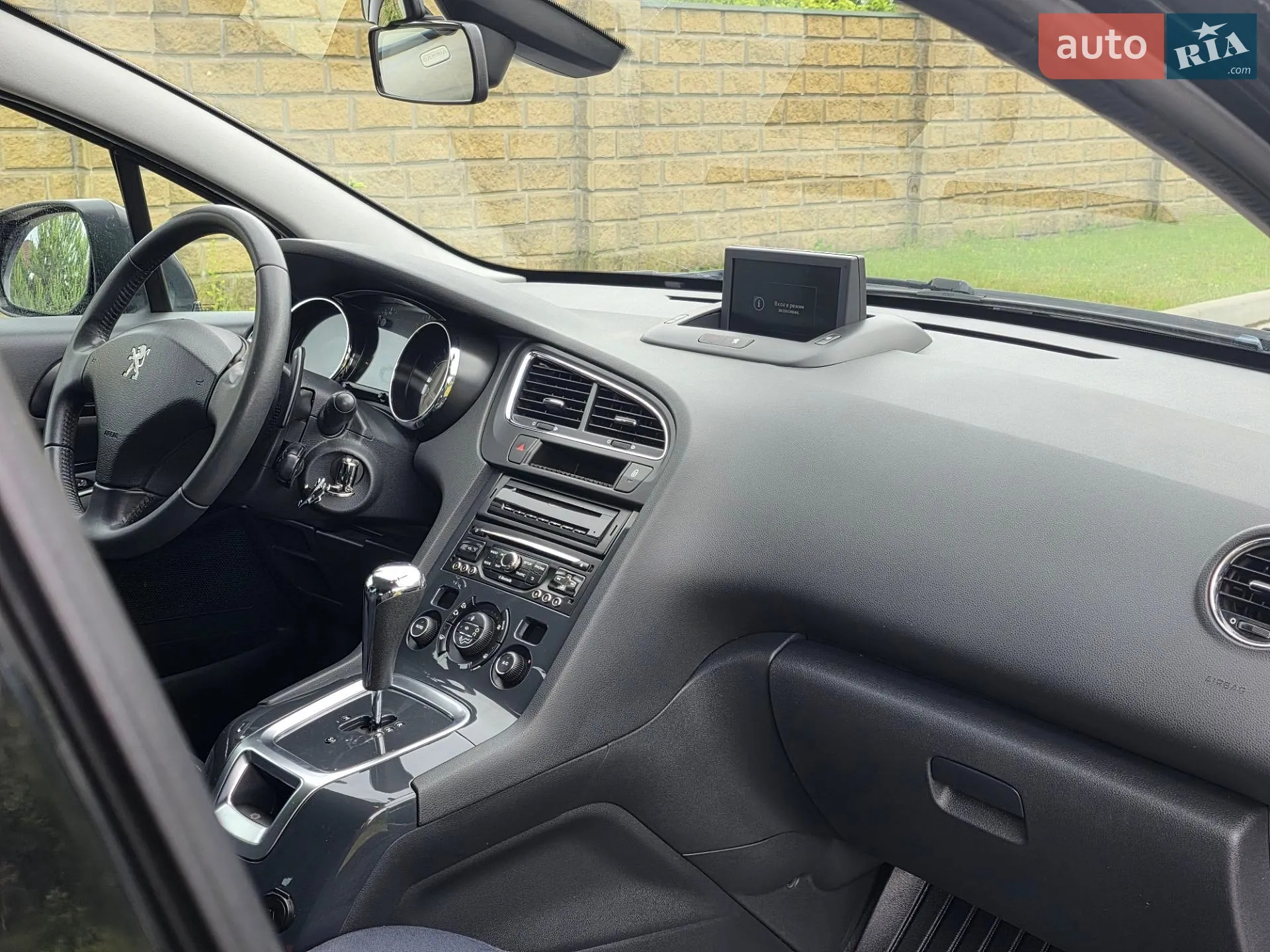Peugeot 5008 2014 VIN VF30A9HD8ES013105 фото оголошення 11 з 32