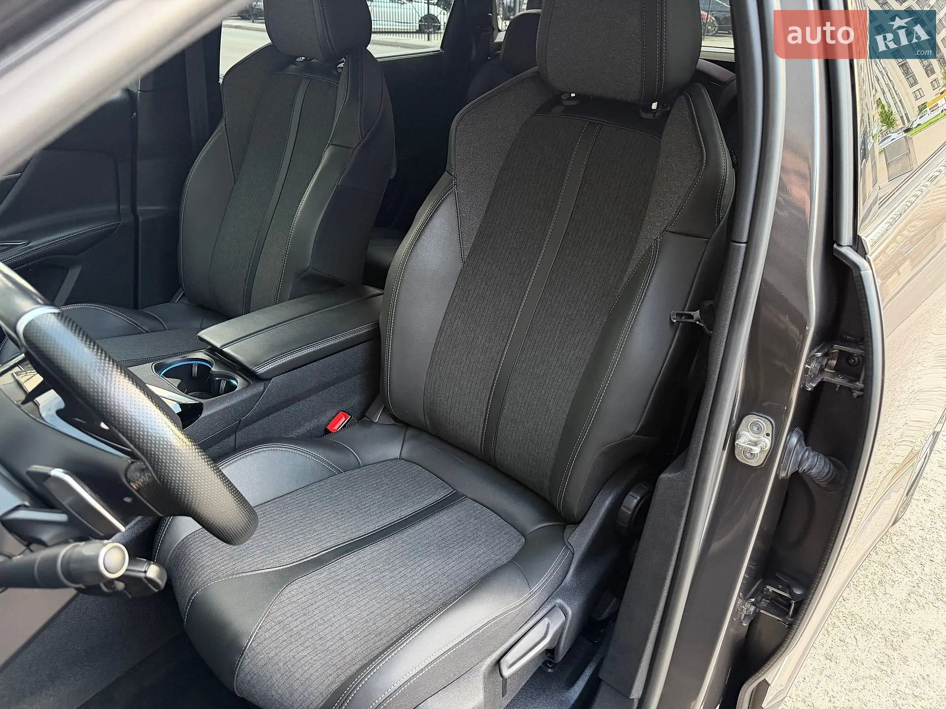 2019 Peugeot 5008 - мініатюра 31